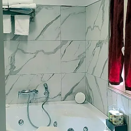 Luxury 2.0 Ξενοδοχείο